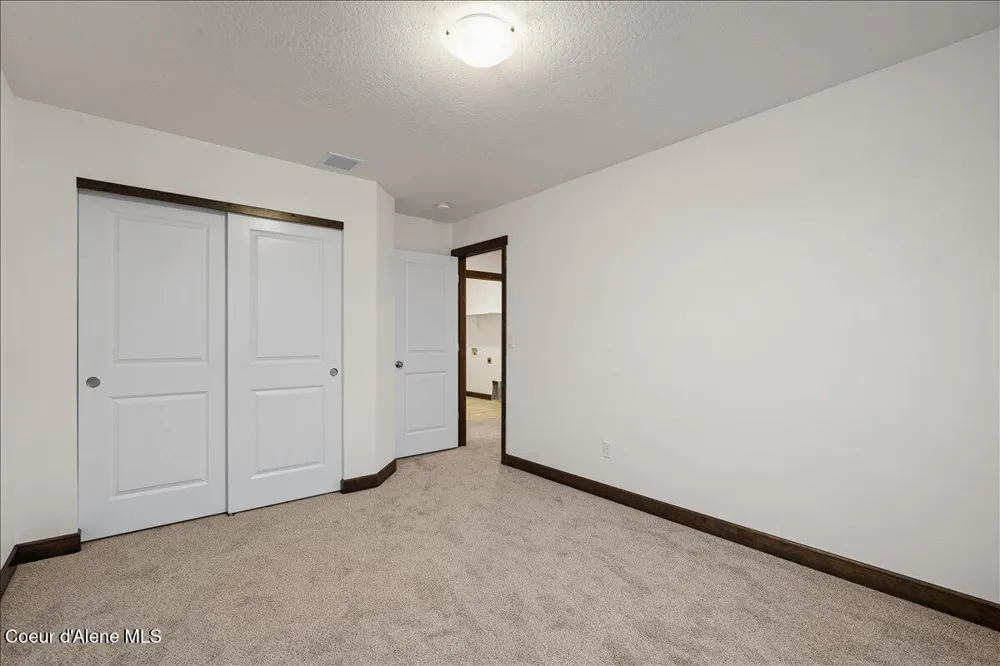 2613 E Cinder Avenue Post Falls, ID 83854