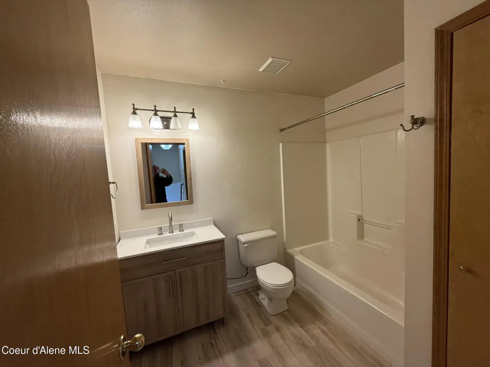 10951 Krest Court Hayden, ID 83835