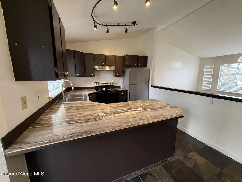 10951 Krest Court Hayden, ID 83835