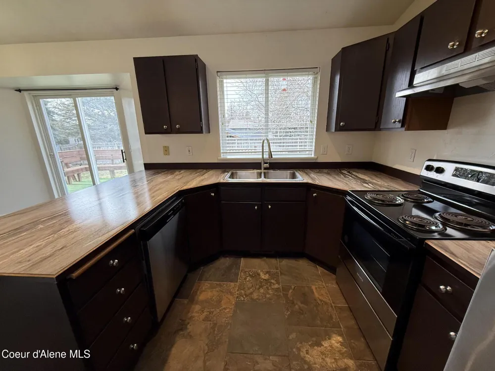 10951 Krest Court Hayden, ID 83835