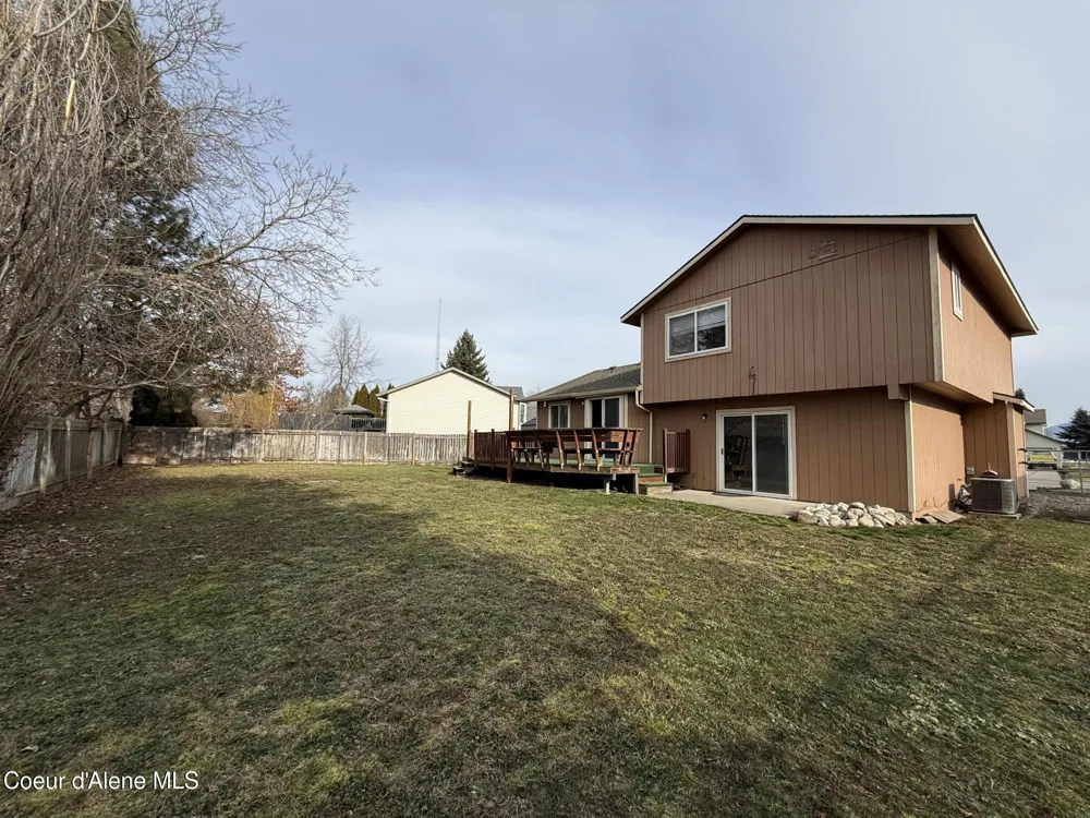 10951 Krest Court Hayden, ID 83835