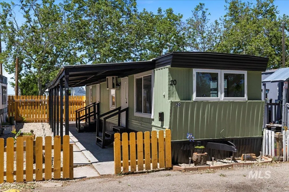 6728 W Fairview Ave ## 20