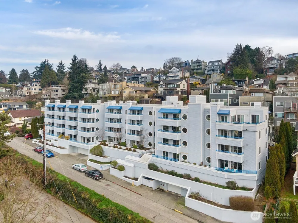 2244 13th Avenue W #407