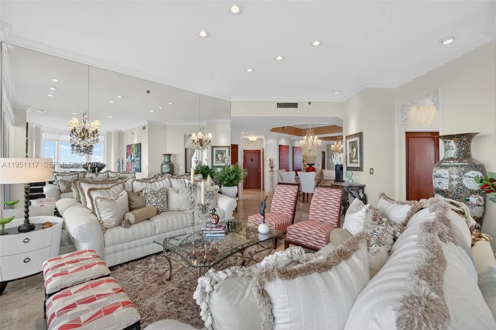 3598 Yacht Club Dr #PH2 Aventura, FL 33180