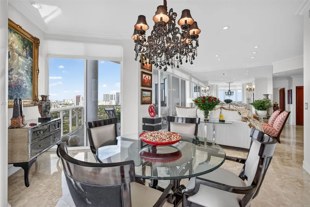 3598 Yacht Club Dr #PH2 Aventura, FL 33180