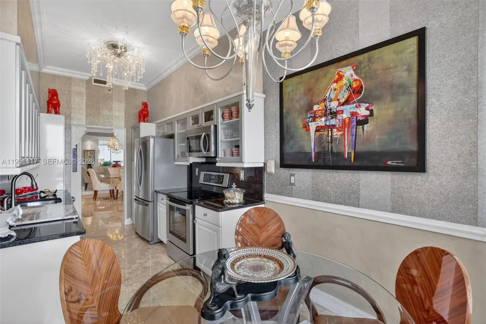 3598 Yacht Club Dr #PH2 Aventura, FL 33180