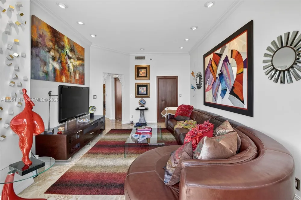 3598 Yacht Club Dr #PH2 Aventura, FL 33180