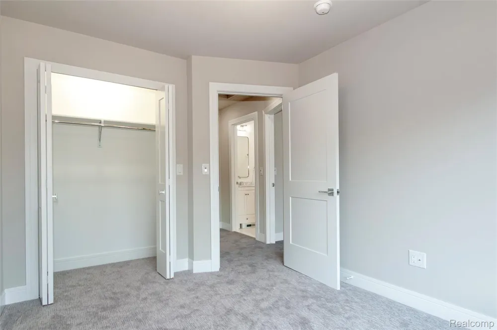 212 Innovation Drive Dearborn City, MI 48126