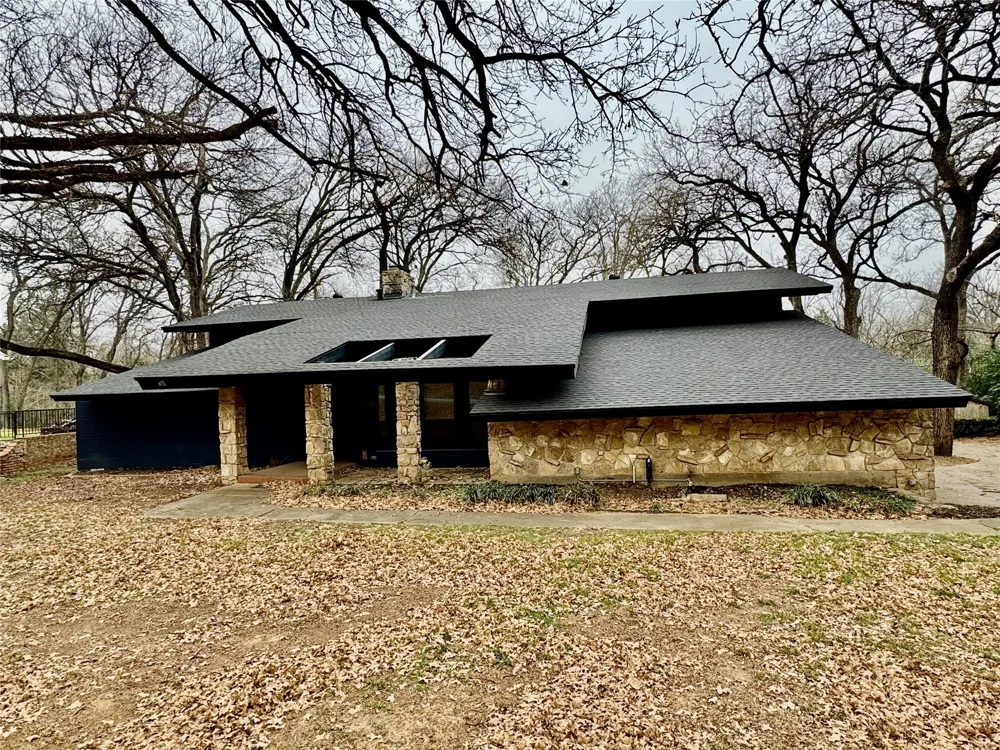 2000 Mill Creek Drive