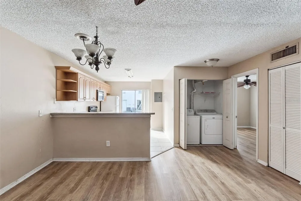 3651 GOLDENROD ROAD #110 Winter Park, FL 32792