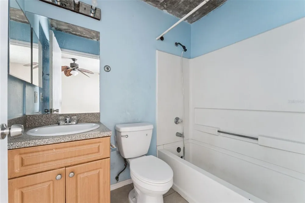3651 GOLDENROD ROAD #110 Winter Park, FL 32792