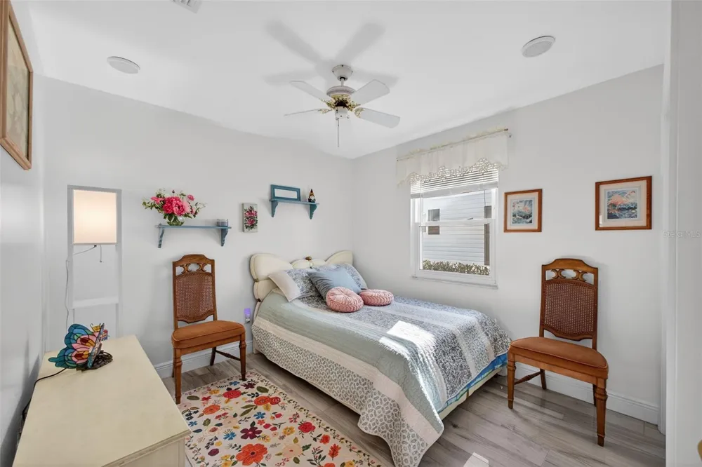 411 DEL MAR DRIVE Lady Lake, FL 32159