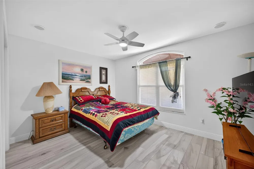 411 DEL MAR DRIVE Lady Lake, FL 32159