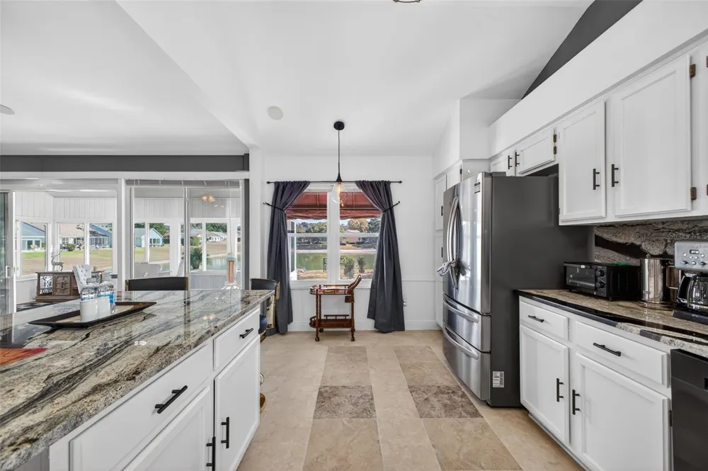 411 DEL MAR DRIVE Lady Lake, FL 32159