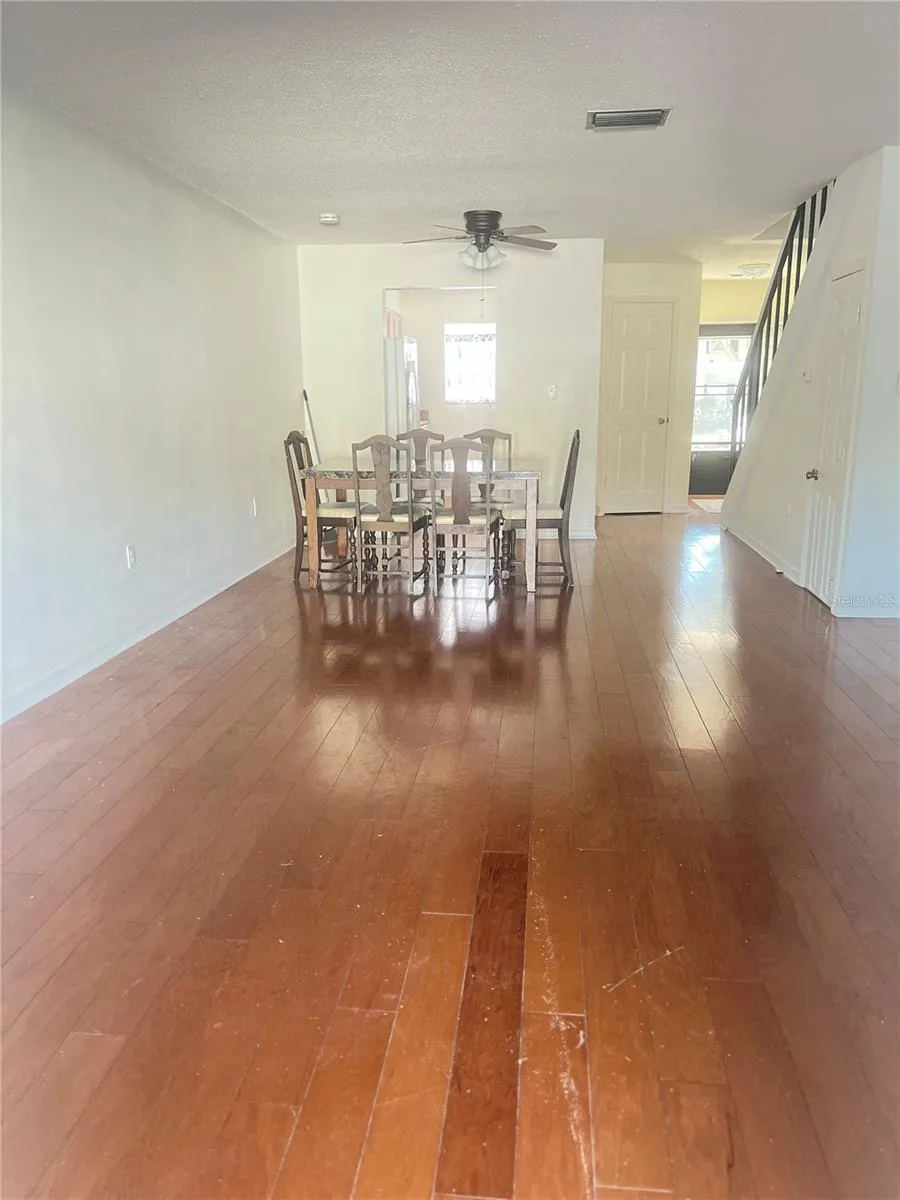 689 LAKE HOWARD DRIVE NW #1E Winter Haven, FL 33880