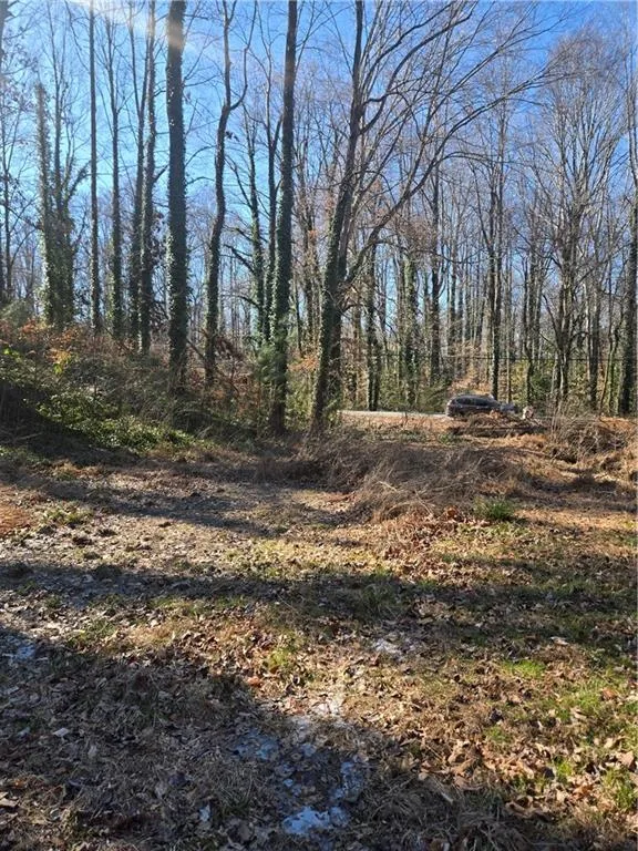 5674 Woodland Drive Acworth, GA 30102