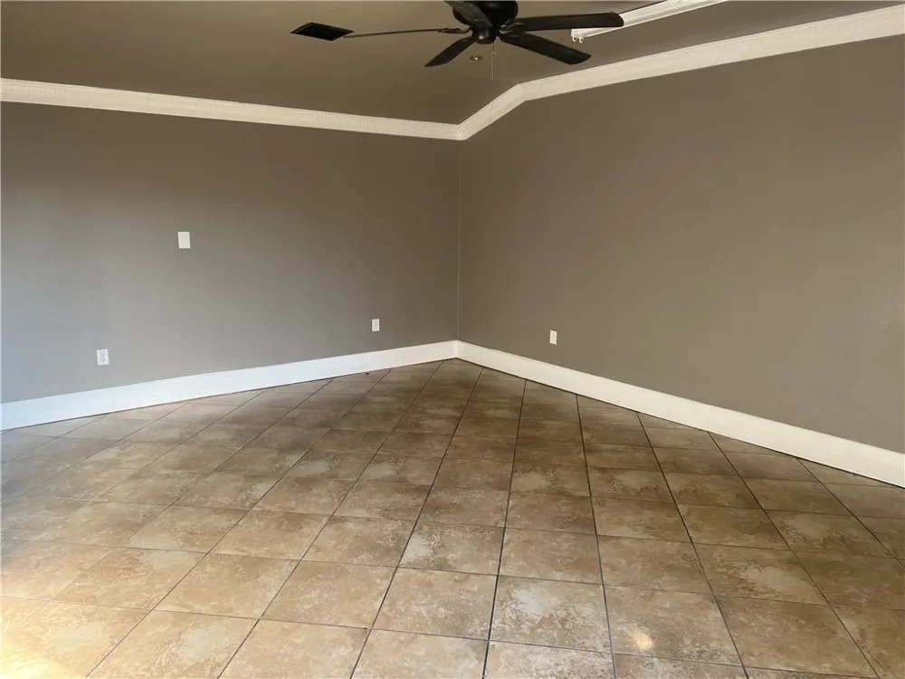 15504 Spring Hill Lane Pflugerville, TX 78660