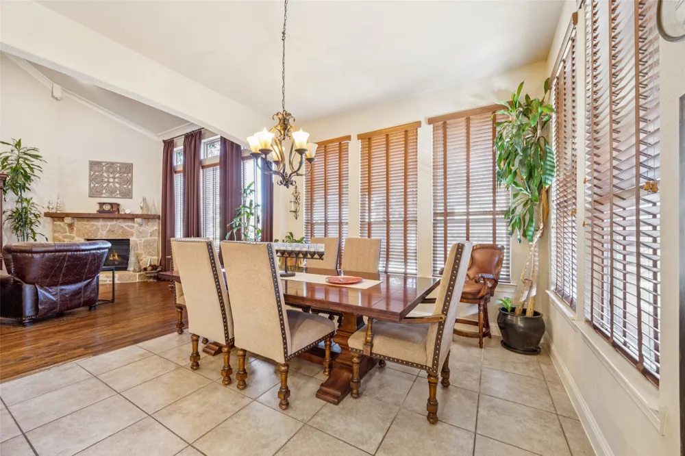 2260 Richmond Lane Allen, TX 75013
