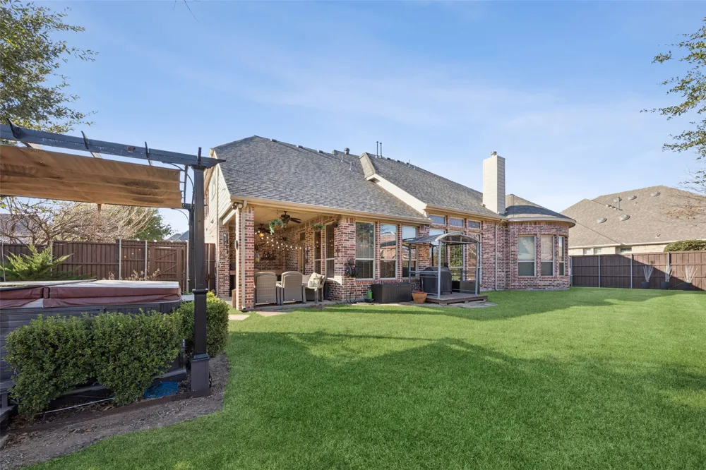 2260 Richmond Lane Allen, TX 75013