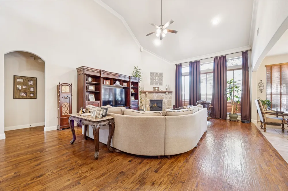 2260 Richmond Lane Allen, TX 75013
