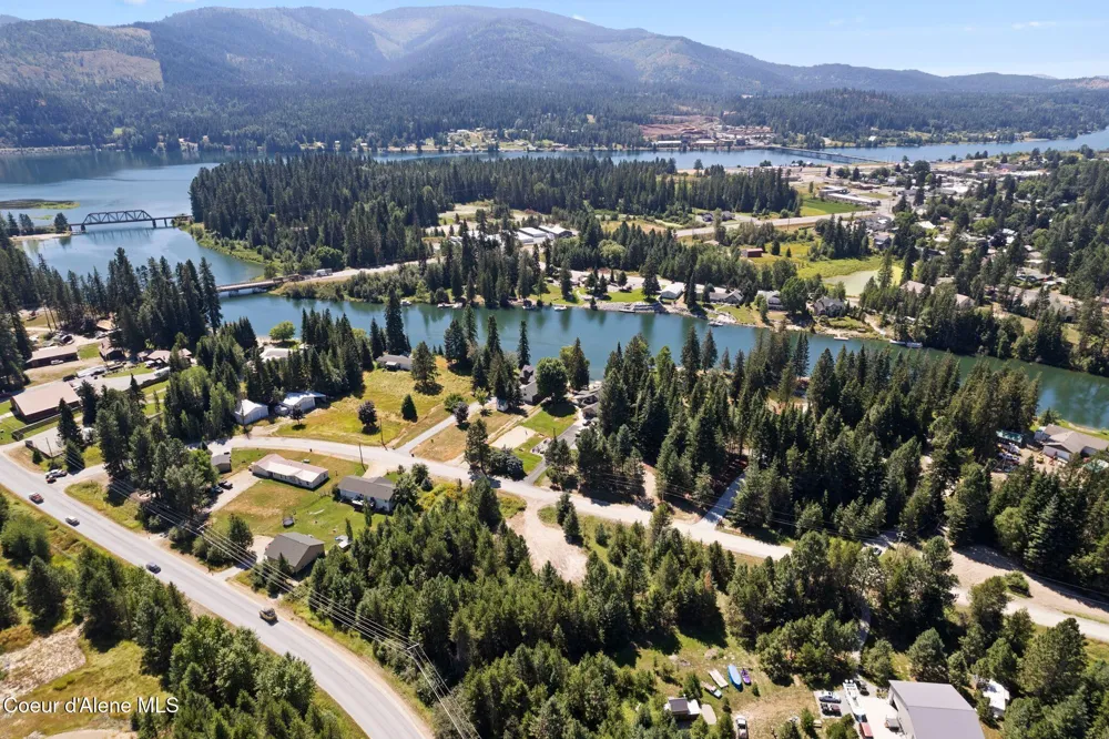 126 Rivers End Drive Priest River, ID 83856
