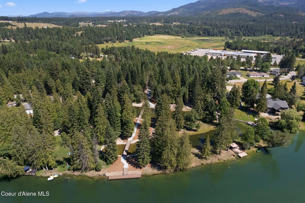 126 Rivers End Drive Priest River, ID 83856