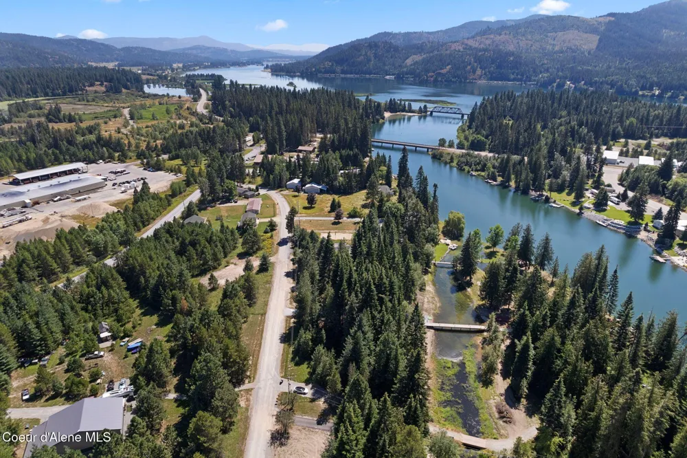 126 Rivers End Drive Priest River, ID 83856