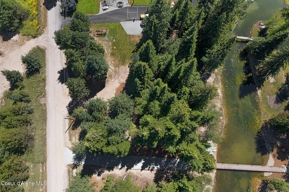 126 Rivers End Drive Priest River, ID 83856