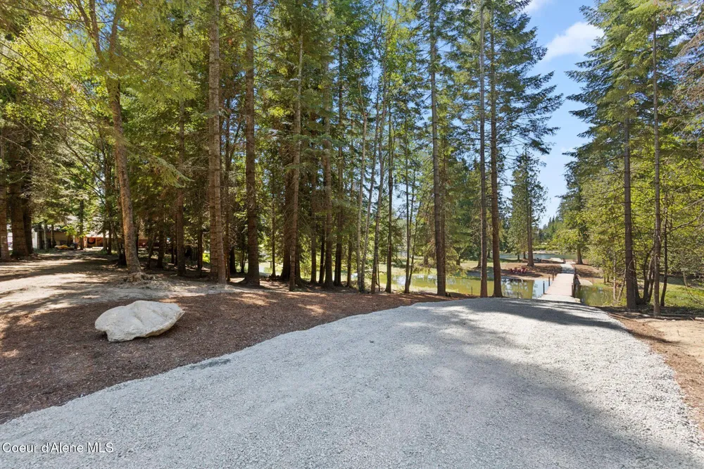 126 Rivers End Drive Priest River, ID 83856