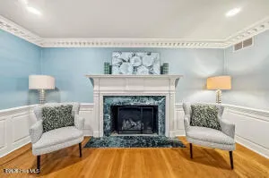 52 Dogwood Acres Drive Chapel Hill, NC 27516