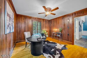52 Dogwood Acres Drive Chapel Hill, NC 27516