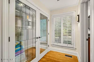 52 Dogwood Acres Drive Chapel Hill, NC 27516