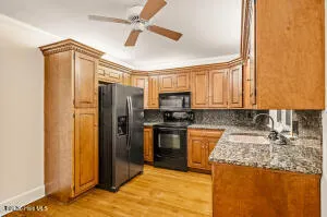 52 Dogwood Acres Drive Chapel Hill, NC 27516