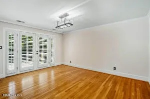 52 Dogwood Acres Drive Chapel Hill, NC 27516