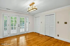 52 Dogwood Acres Drive Chapel Hill, NC 27516