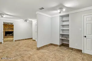 52 Dogwood Acres Drive Chapel Hill, NC 27516