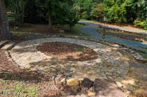 52 Dogwood Acres Drive Chapel Hill, NC 27516