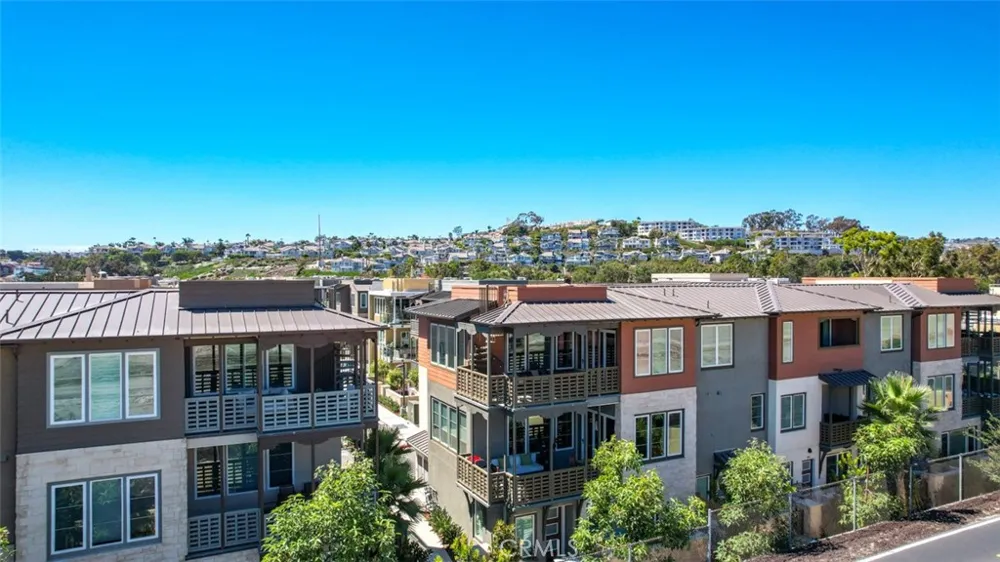 1207 Doheny Way Dana Point, CA 92629