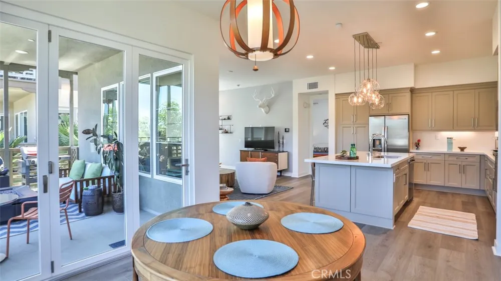 1207 Doheny Way Dana Point, CA 92629