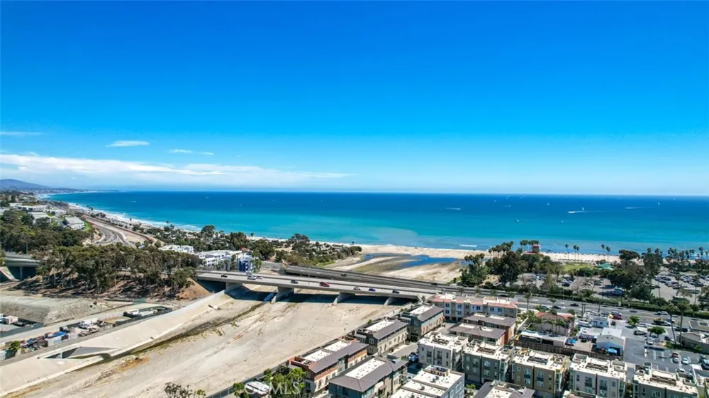 1207 Doheny Way Dana Point, CA 92629