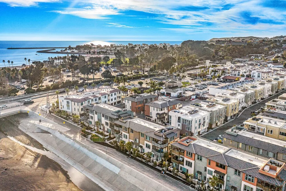 1207 Doheny Way Dana Point, CA 92629