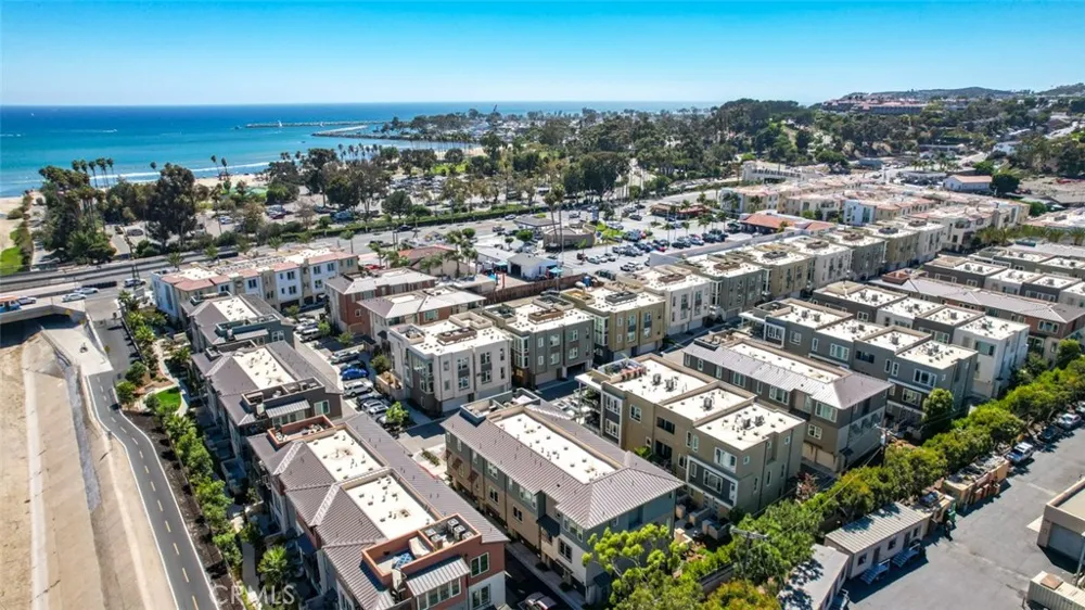 1207 Doheny Way Dana Point, CA 92629