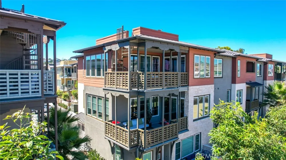 1207 Doheny Way Dana Point, CA 92629