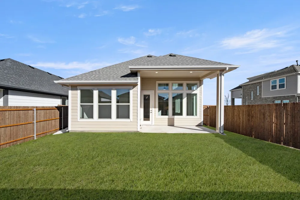 7409 Autumn Hill Drive Denton, TX 76249