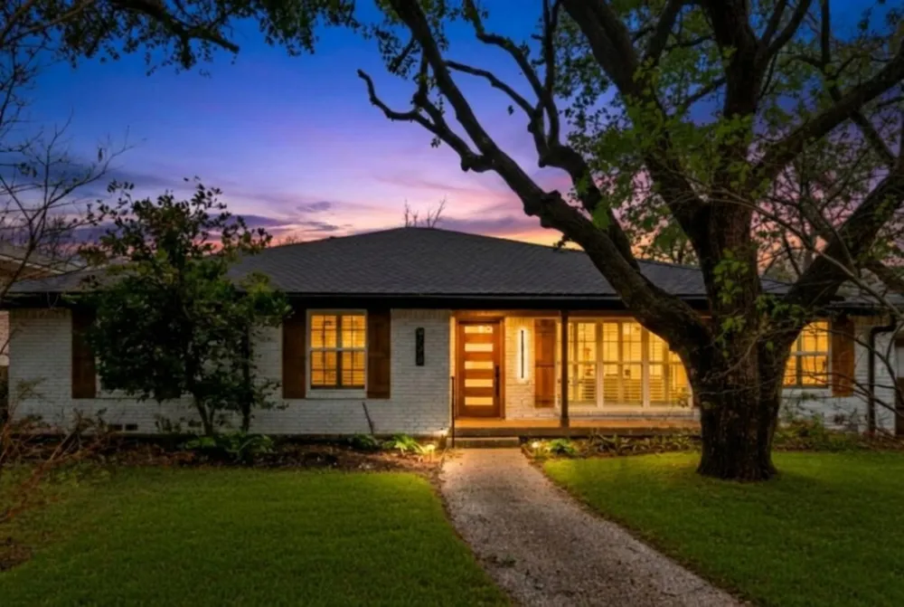 9726 Dartridge Drive Dallas, TX 75238