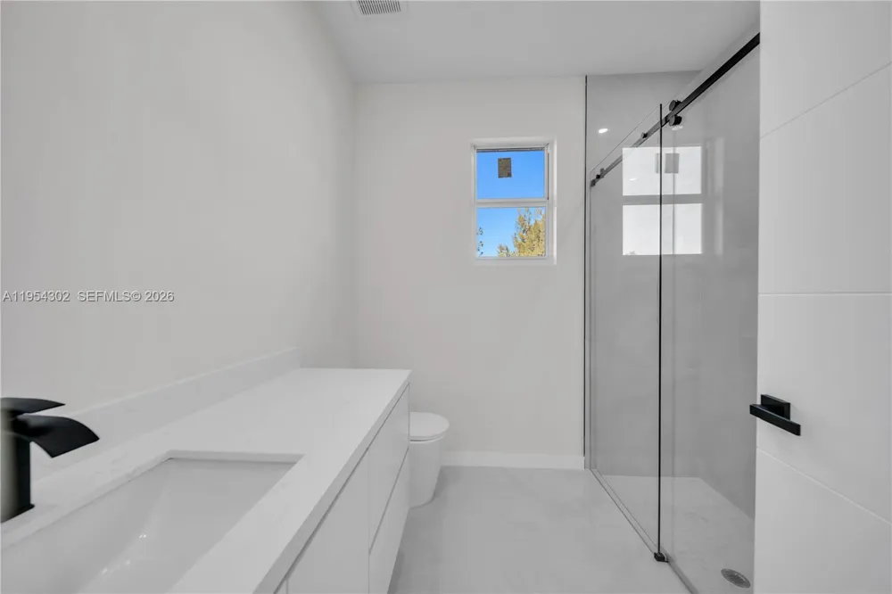1930 Zombar Ct Lehigh Acres, FL 33972