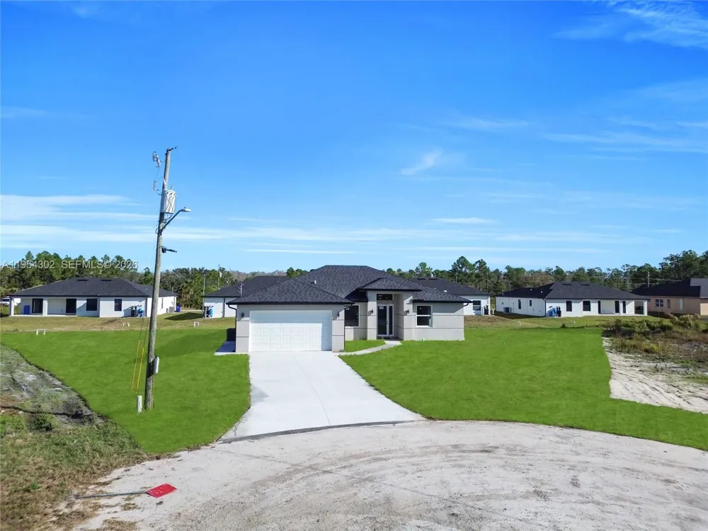 1930 Zombar Ct Lehigh Acres, FL 33972