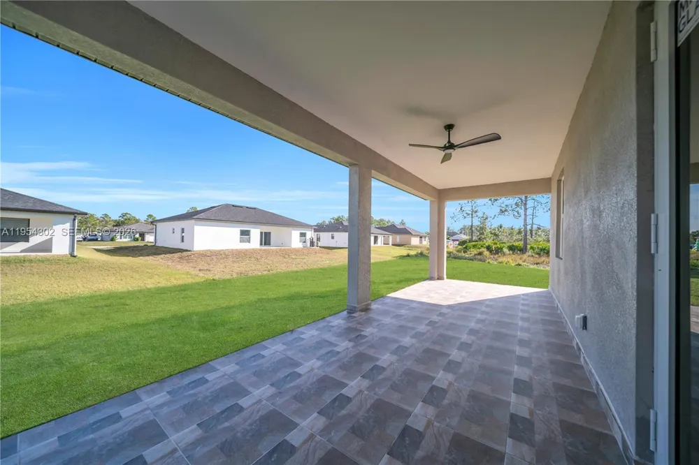 1930 Zombar Ct Lehigh Acres, FL 33972