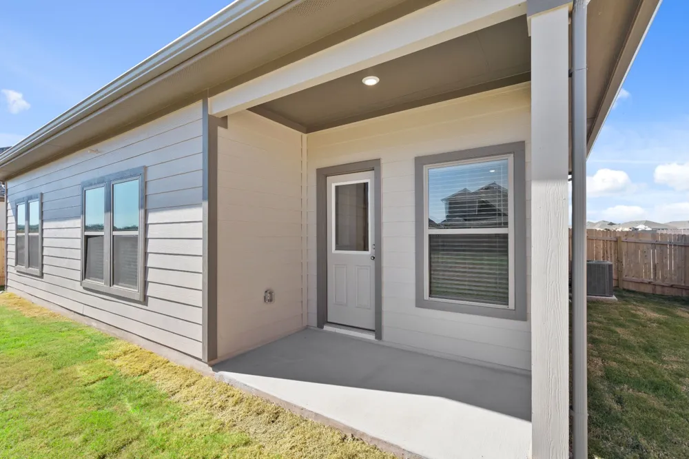 241 Red Tail Hawk Lane Cedar Creek, TX 78612