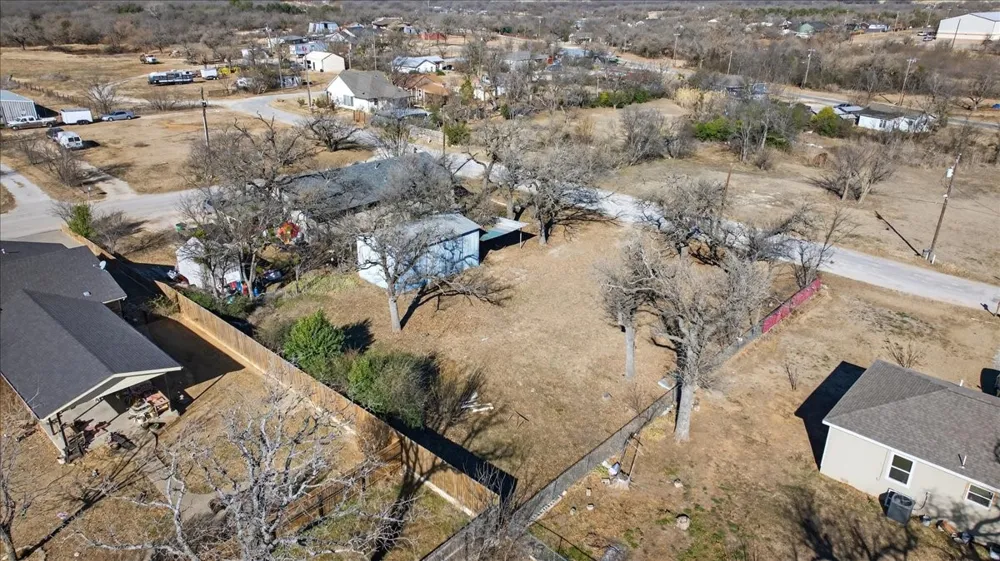 1117 W Live Oak Street Jacksboro, TX 76458